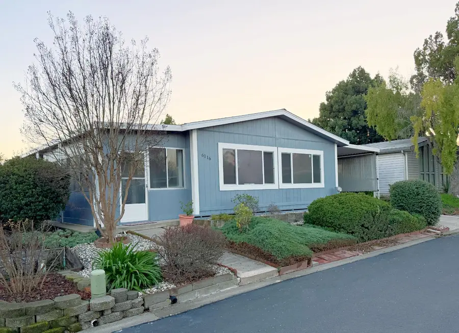 6116 Mame Court, Citrus Heights, CA 95621 - Image #2