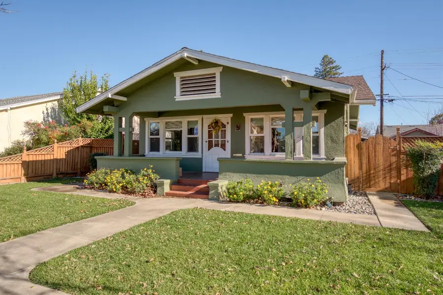 349 Laurel Avenue, Oakdale, CA 95361 - Image #2