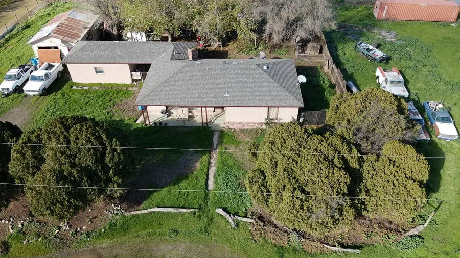 449 Center Road, Vernalis, CA 95385 - Image #2