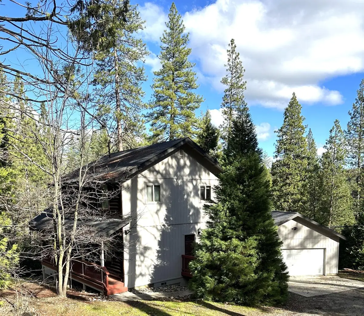 5035 Glen Echo Drive, Hathaway Pines, CA 95233 - Image #1