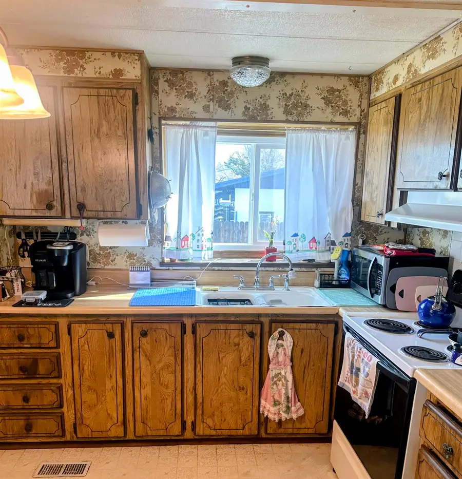 7 4th Street, North Highlands, CA 95660 - #3