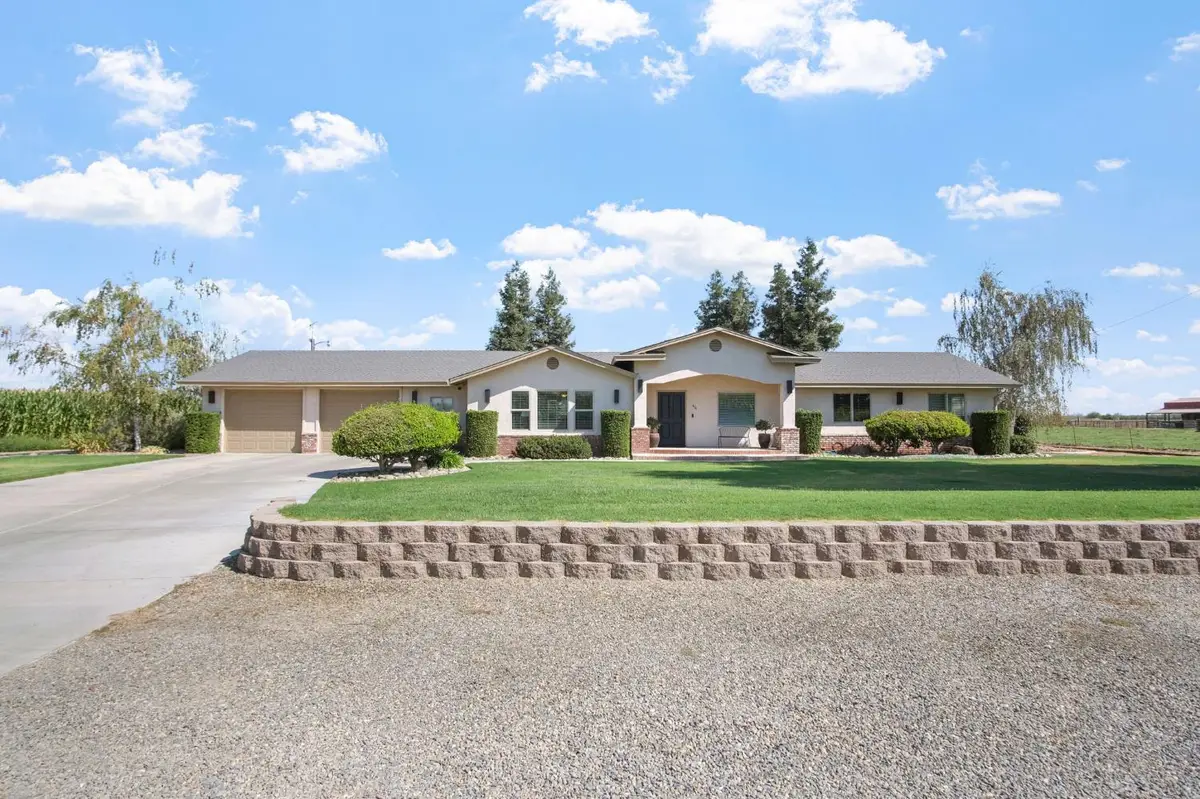 631 E Barnhart Road, Turlock, CA 95382 - #1