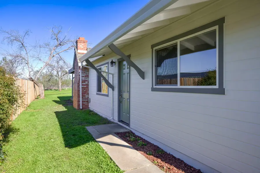 12125 Holly Vista Way, Auburn, CA 95603 - Image #3