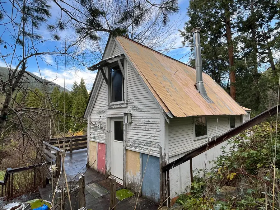 16 Woodruff Creek Road, Goodyears Bar, CA 95944 - Image #3