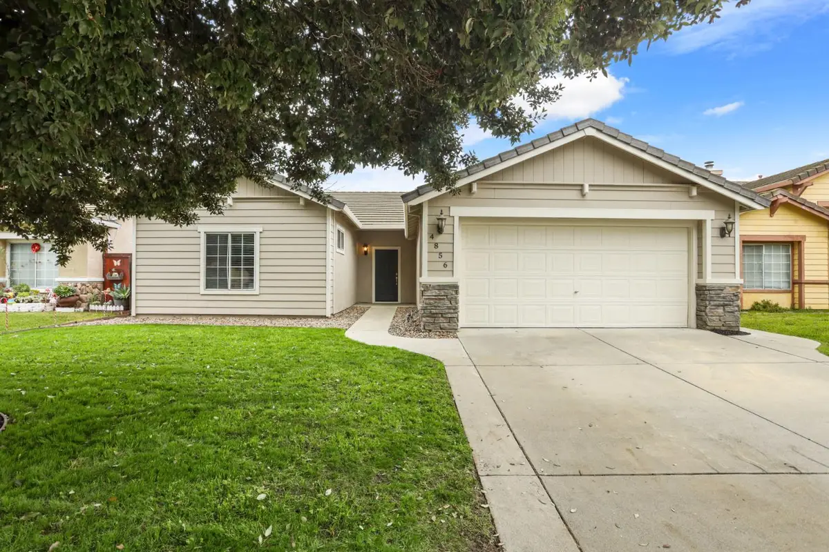 4856 Woodhollow Avenue, Stockton, CA 95206 - Image #1
