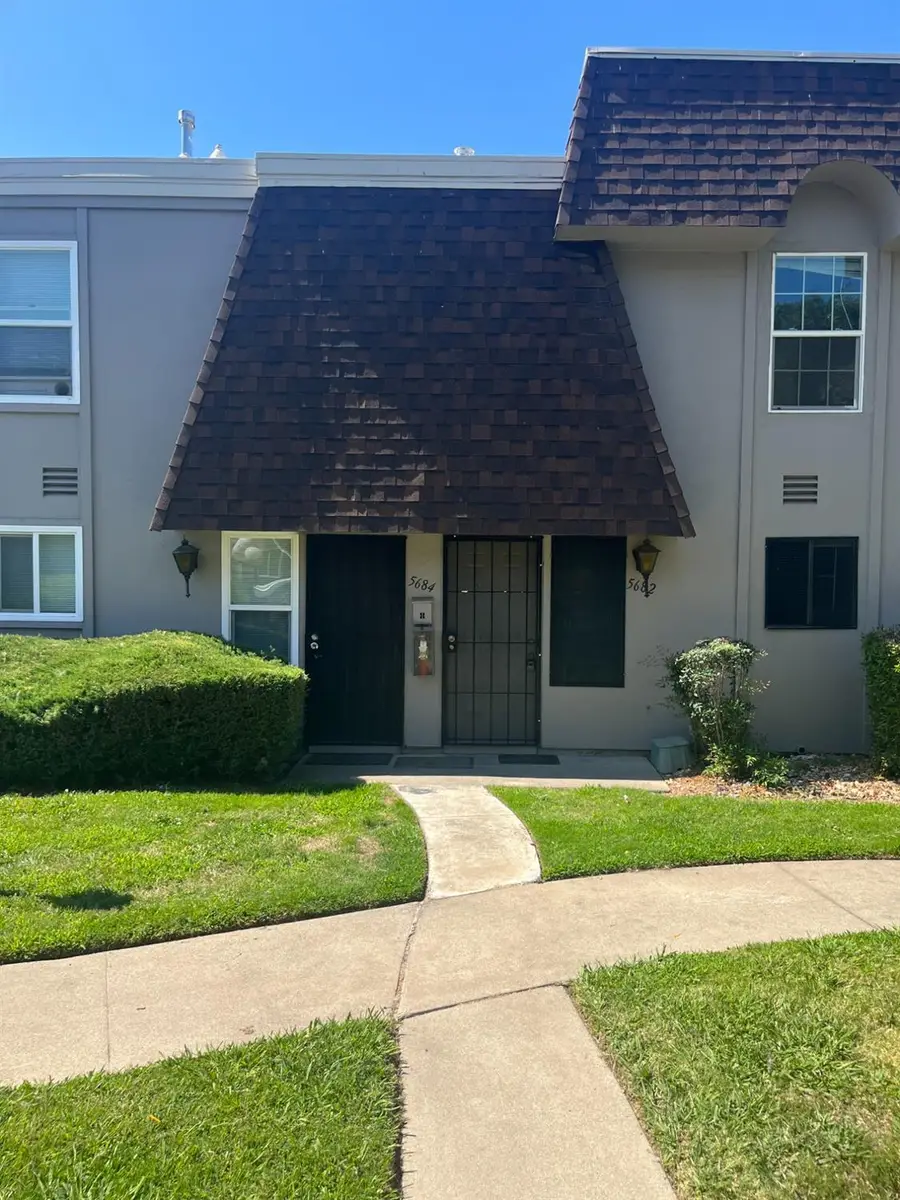 5682 Hillsdale Boulevard, Sacramento, CA 95842 - Image #2