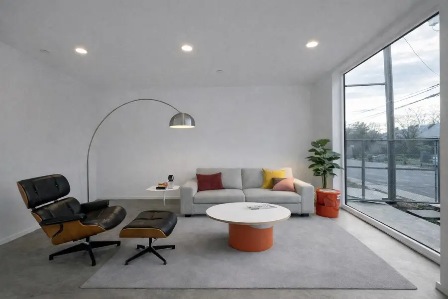 1939 Burnett Way, Sacramento, CA 95818 - Image #2