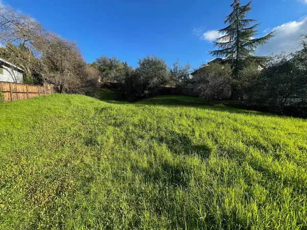 340 Canyon Falls Drive, Folsom, CA 95630