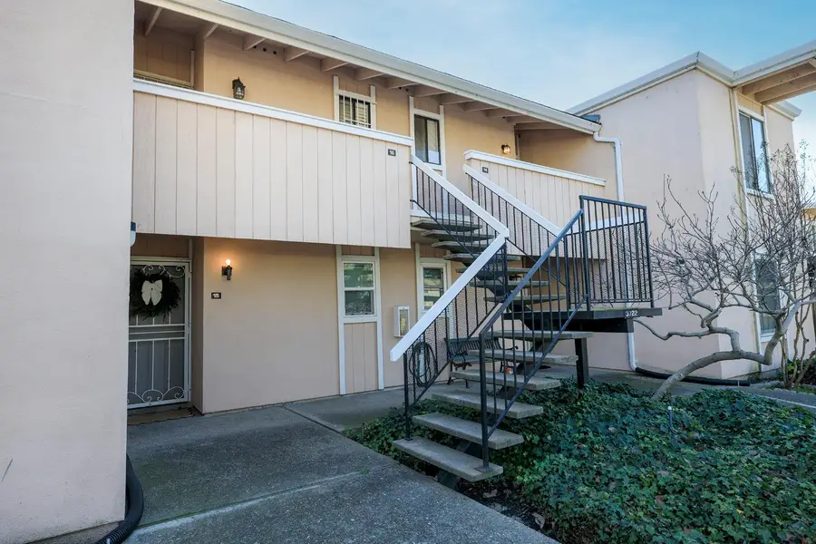 3722 W Benjamin Holt Drive #16, Stockton, CA 95219 - Image #2