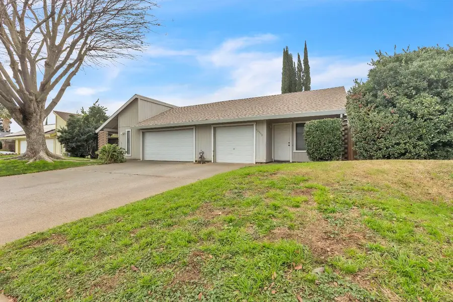 10957 Hirschfeld Way, Rancho Cordova, CA 95670 - Image #3