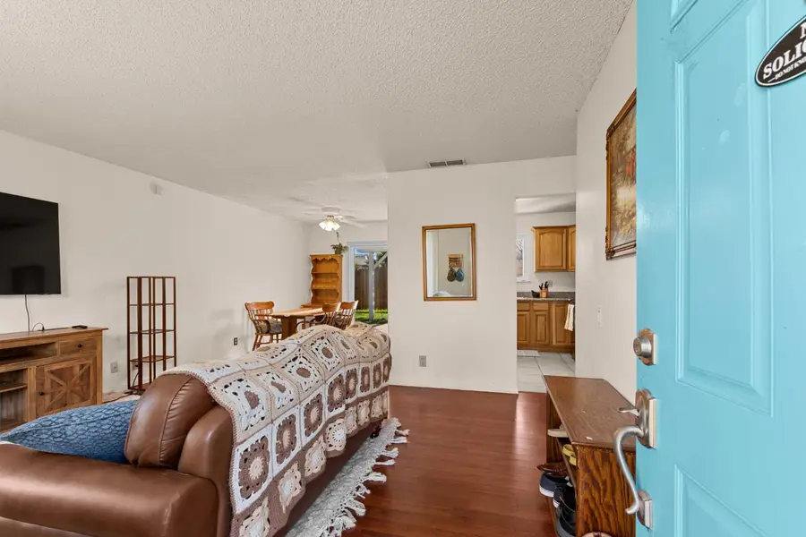 6818 Blue Duck Way, Sacramento, CA 95842 - Image #3