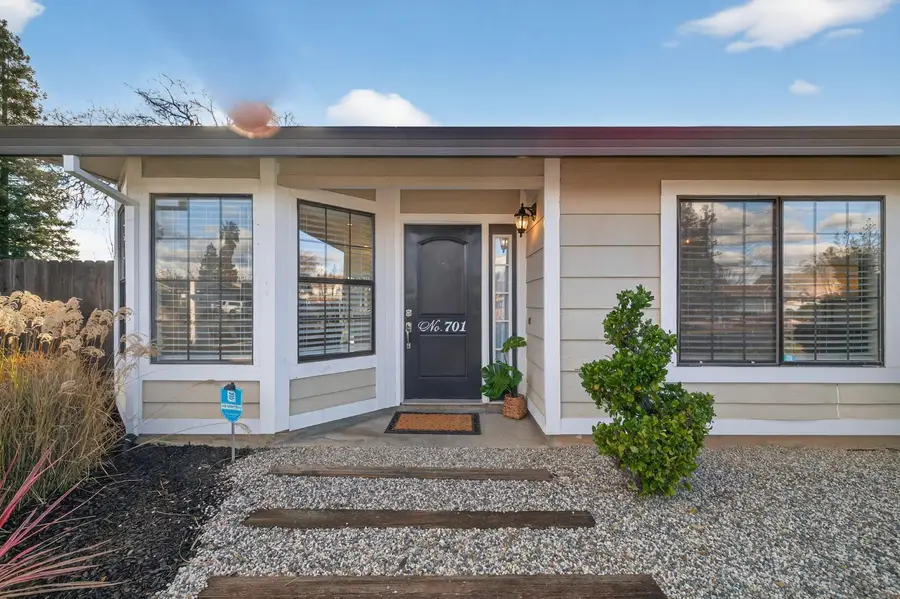 701 Murray Way, Roseville, CA 95678 - Image #3