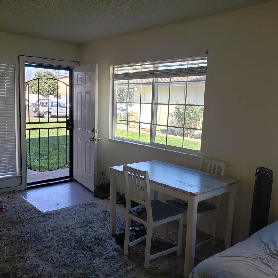 2920 Peachtree Drive #2, Stockton, CA 95203 - Image #2