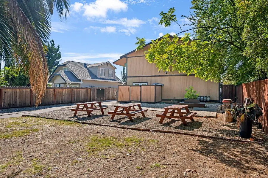 2944 Del Paso Boulevard, Sacramento, CA 95815 - Image #2