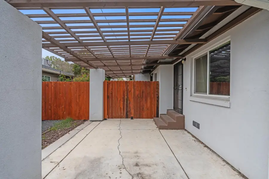 2319 S Union Street, Stockton, CA 95206 - Image #2