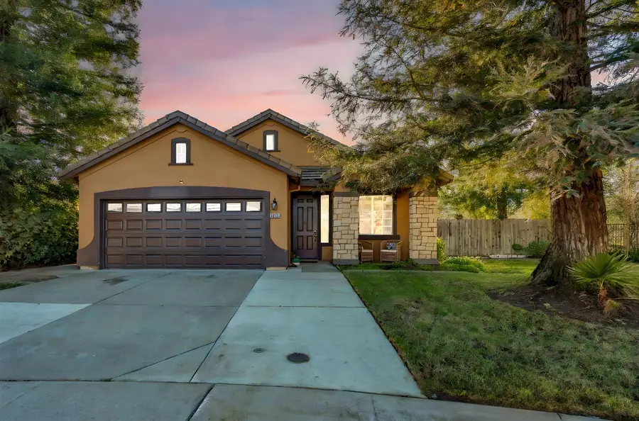 8240 Brewster Mill Circle, Antelope, CA 95843 - Image #2