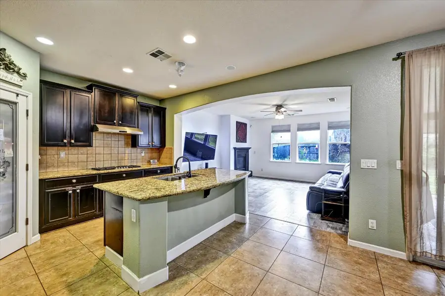 101 Haywood Court, Roseville, CA 95747 - #3