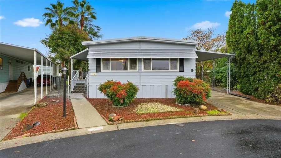 10 La Entrada Way, Yuba City, CA 95993 - Image #2