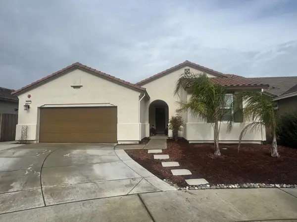 9475 Pasaje Place, Elk Grove, CA 95624