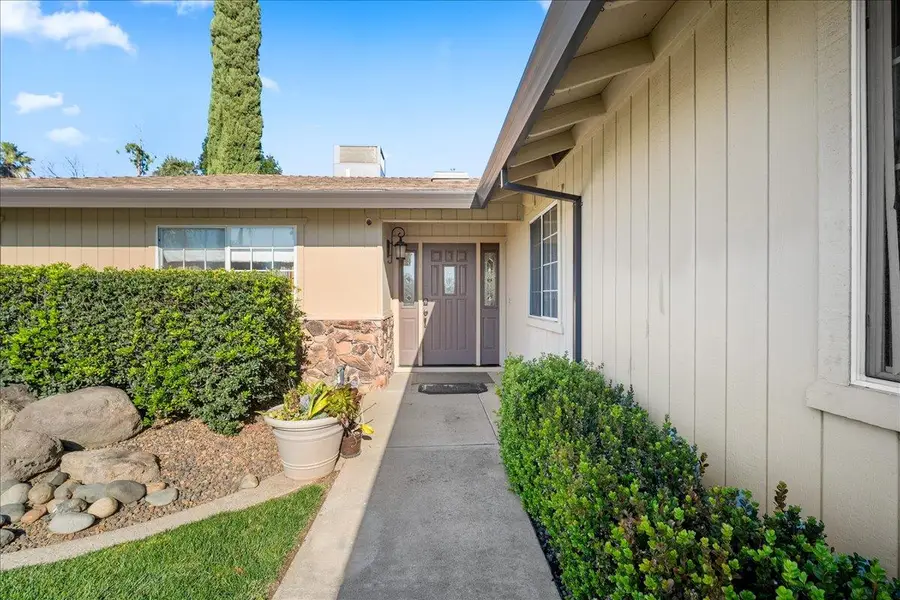 9013 Green River Way, Orangevale, CA 95662 - Image #2