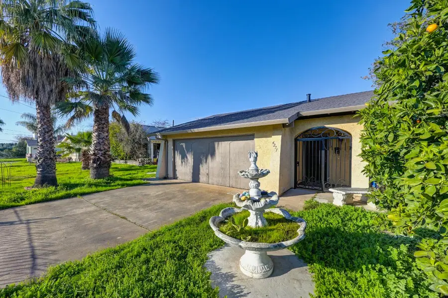 4271 Soledad Avenue, Sacramento, CA 95820 - Image #2