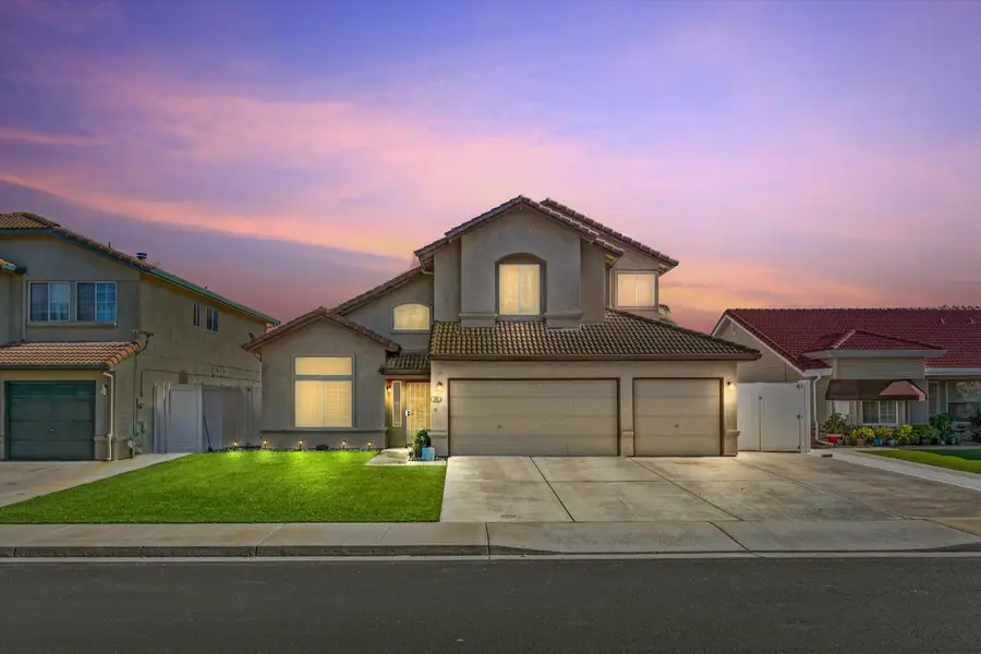 71 Reed Road, Oakdale, CA 95361 - Image #2