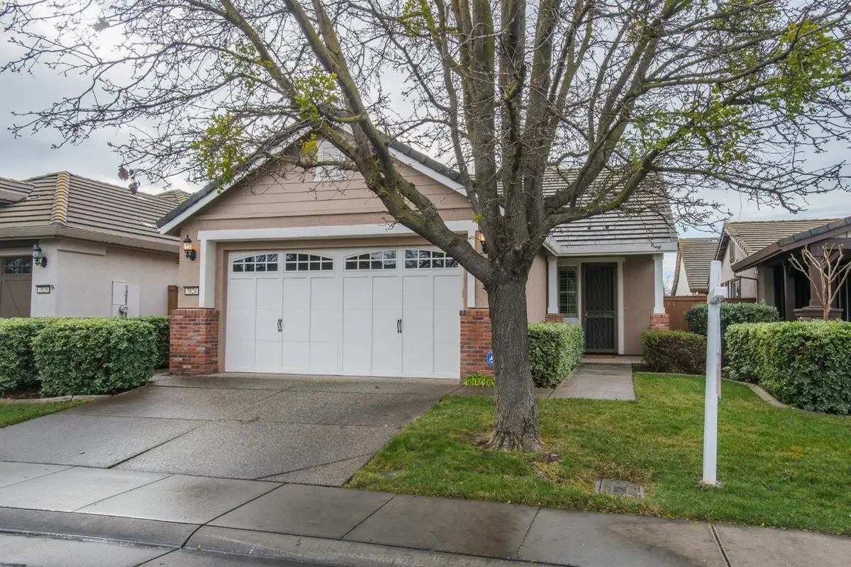 7824 Barnsley Way, Elk Grove, CA 95757 - #1