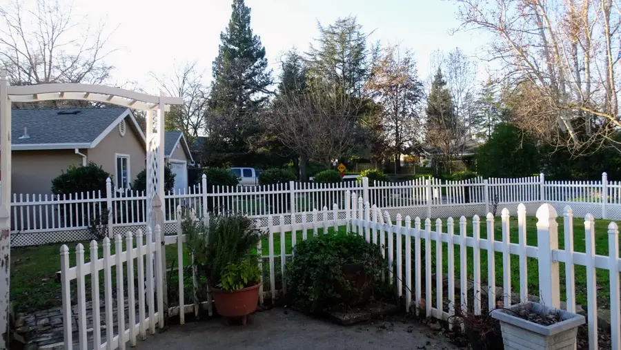 9256 Floyd, Orangevale, CA 95662 - Image #2