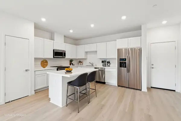 2048 Odin Walk, Sacramento, CA 95835