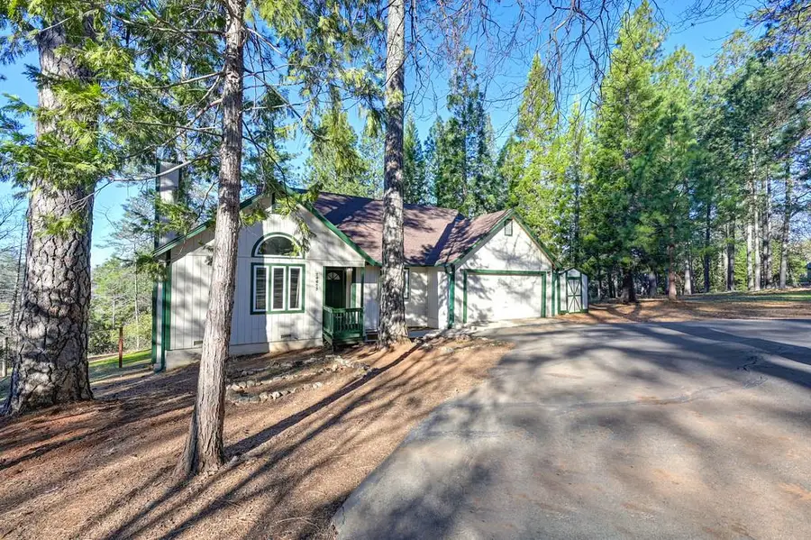 20025 Redwood Court, Foresthill, CA 95631 - Image #3