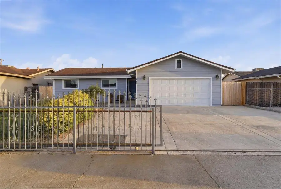7442 Winkley Way, Sacramento, CA 95822 - #2