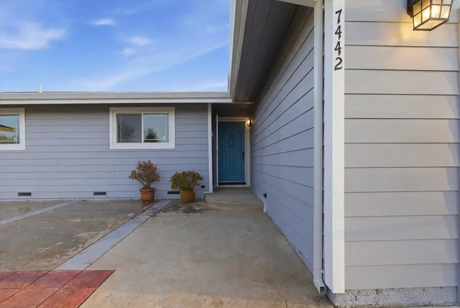 7442 Winkley Way, Sacramento, CA 95822 - #3