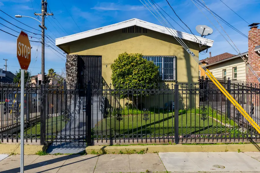 2301 87th Avenue, Oakland, CA 94605 - #3