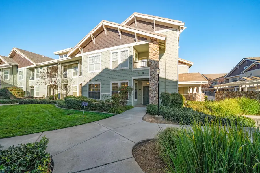 9615 Coney Island Circle #103, Elk Grove, CA 95758 - Image #2