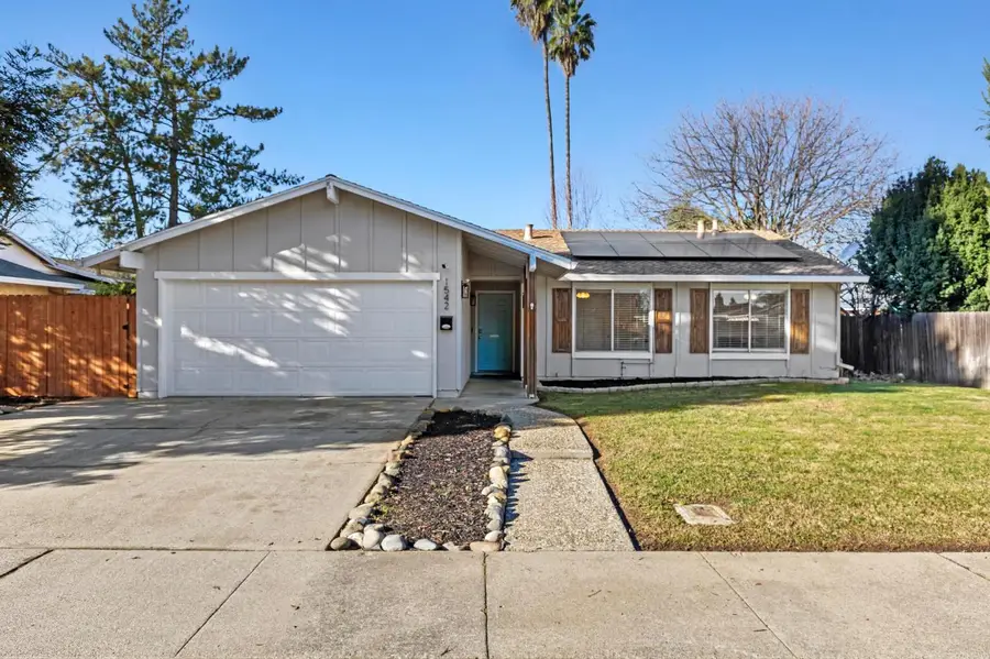 1542 Granada Way, Yuba City, CA 95993 - Image #2