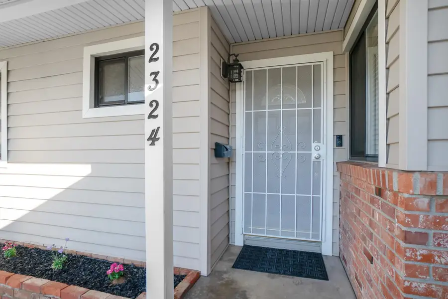 2324 Gila Way, Sacramento, CA 95864 - Image #3