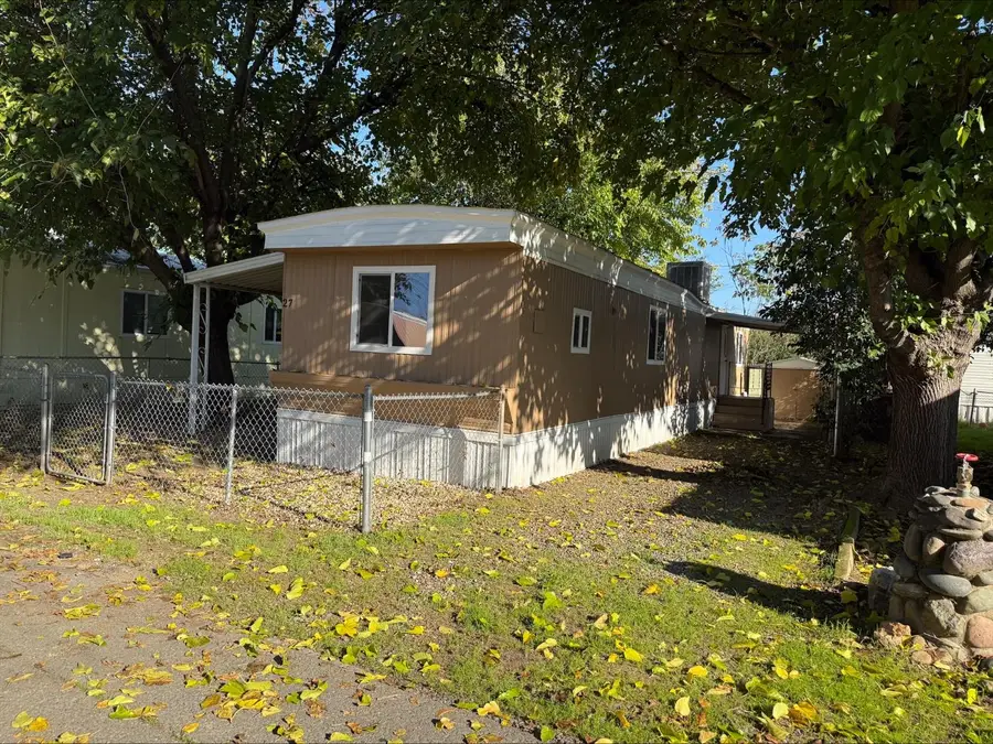 6950 Riverland Drive #27, Redding, CA 96002 - Image #2