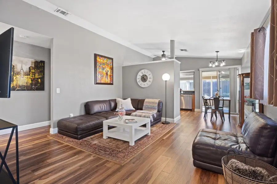 8068 Halkeep Way, Sacramento, CA 95823 - Image #3