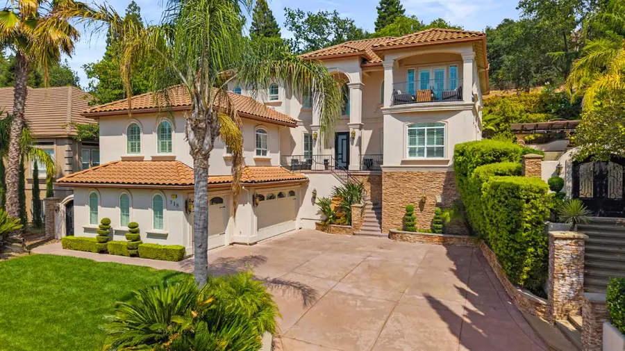 318 Canyon Falls, Folsom, CA 95630 - Image #3