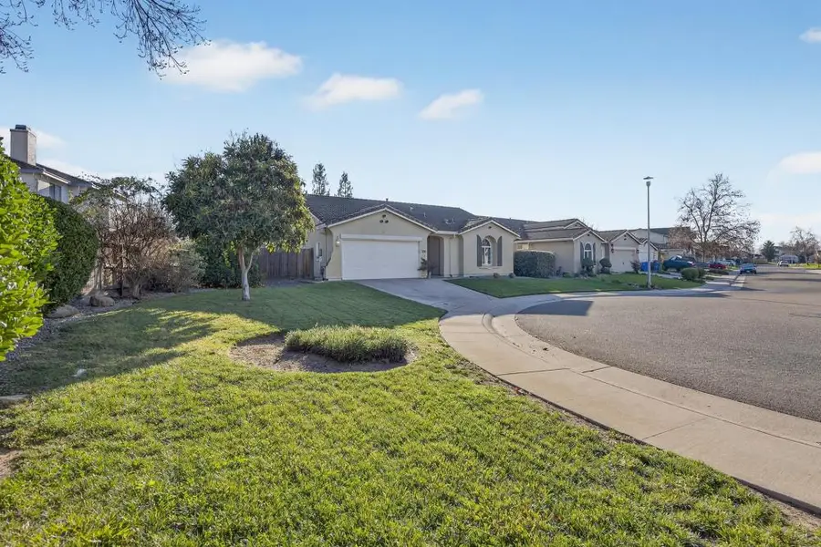 9909 Blue Lupine Place, Elk Grove, CA 95757 - Image #3