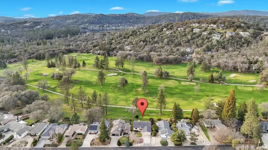 18854 Chickadee Court, Penn Valley, CA 95946 - #2