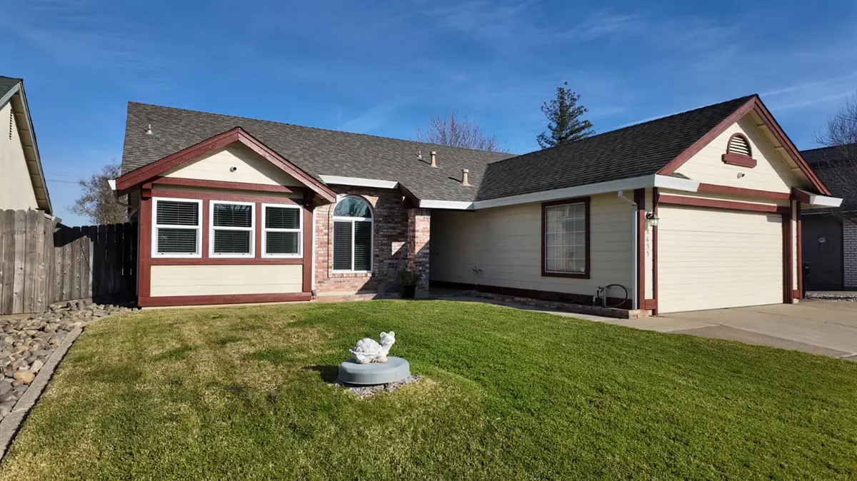 8655 Cord Way, Sacramento, CA 95828 - Image #1