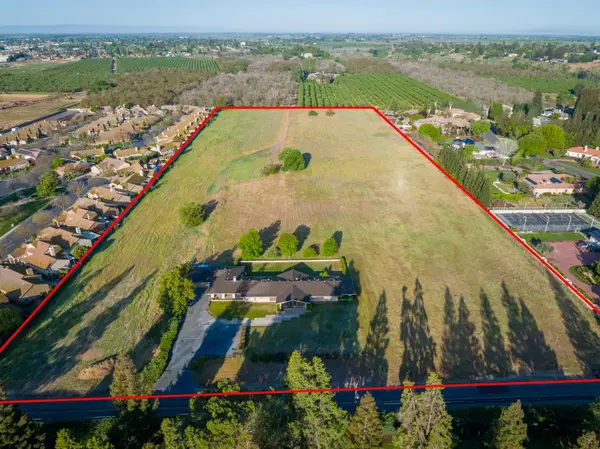 624 N Stearns Road, Oakdale, CA 95361