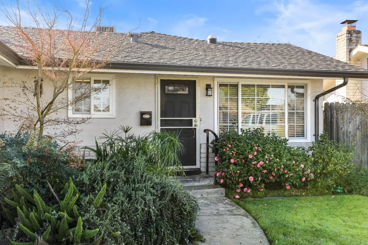 2312 Burton Way, Lodi, CA 95242 - Image #1