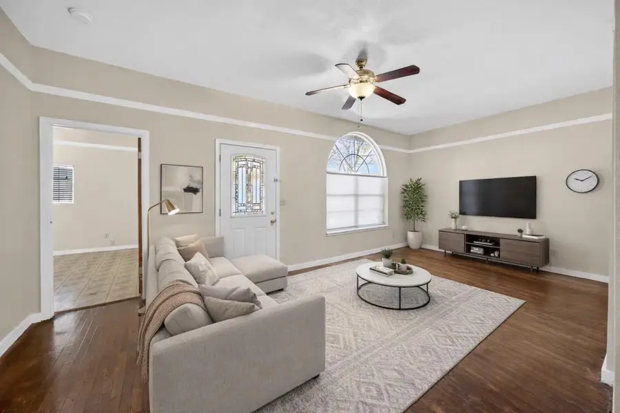 226 W Clay Street, Stockton, CA 95206 - Image #2