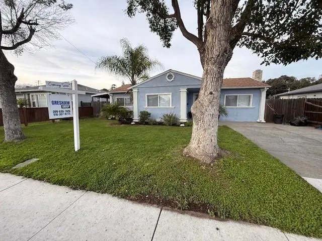 2075 W Monterey Avenue, Stockton, CA 95204 - Image #1