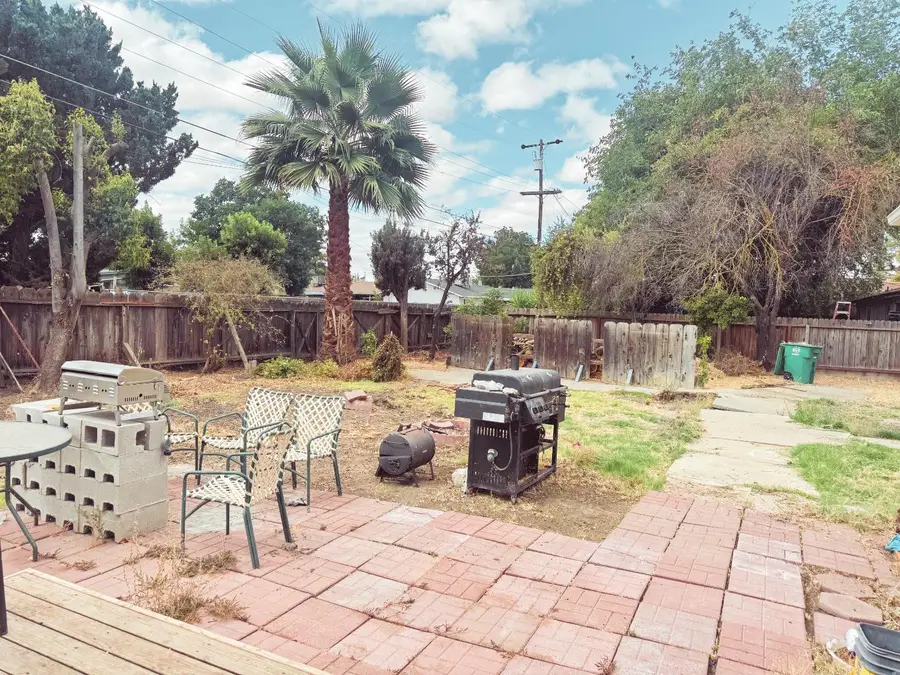 2373 Olive Street, Dos Palos, CA 93620 - Image #3