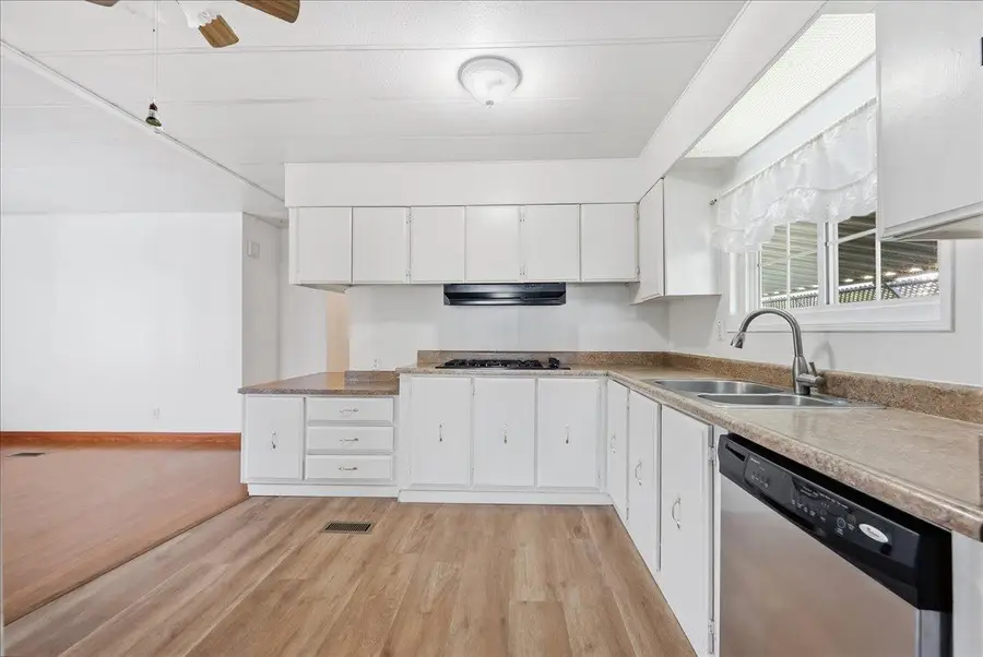 7547 Golden Eye Lane #123, Citrus Heights, CA 95621 - Image #2