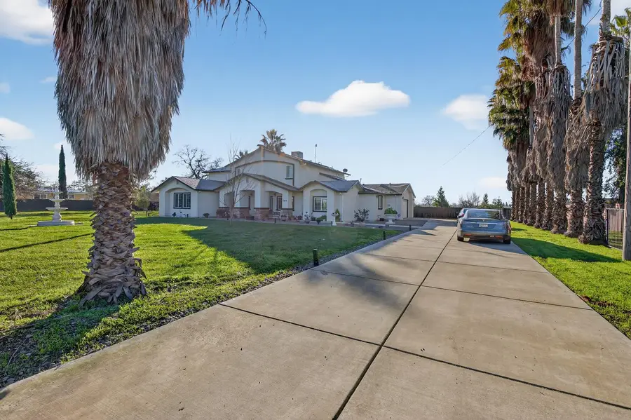 12860 E Tokay Colony Road, Lodi, CA 95240 - Image #2