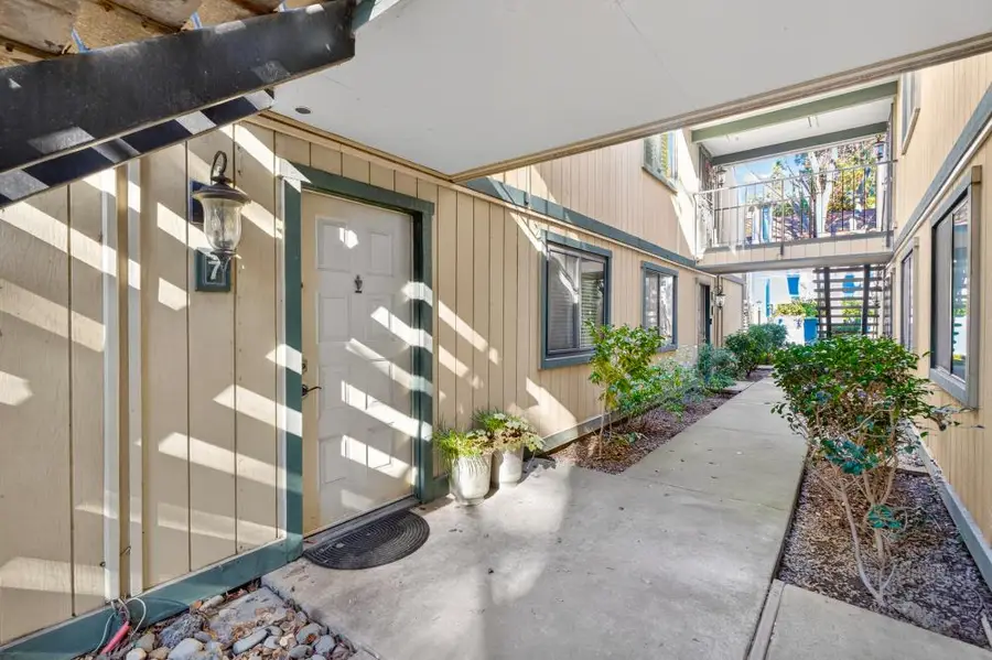 350 Del Verde #7, Sacramento, CA 95833 - Image #2